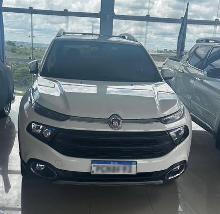 FIAT TORO 2.0 16V TURBO DIESEL FREEDOM 4WD MANUAL FIAT TORO 2.0 16V TURBO DIESEL FREEDOM 4WD MANUAL
